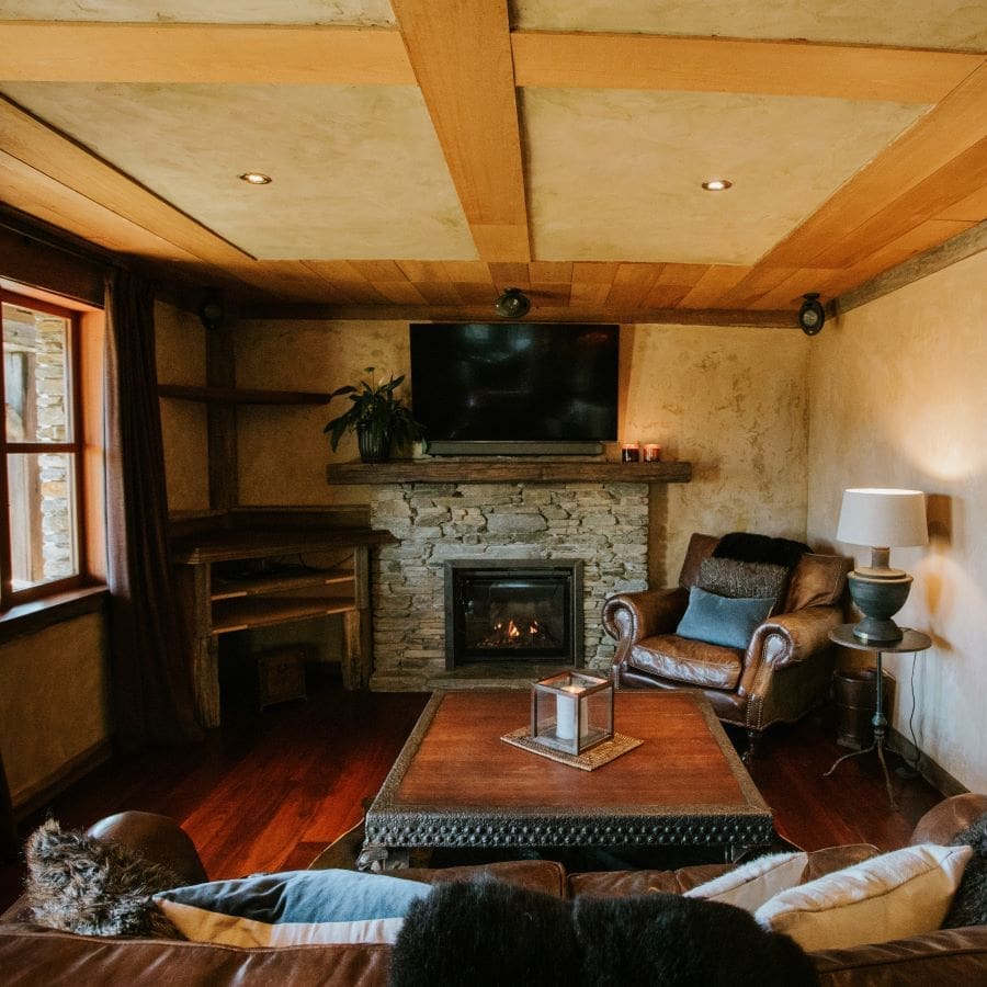 Cottage - lounge 2 (AIC - April 2022) - square - resized